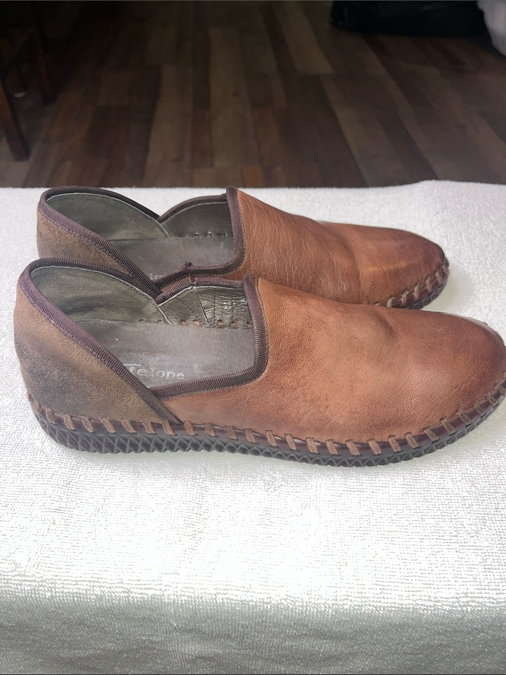 Antelope by anthropology slip on